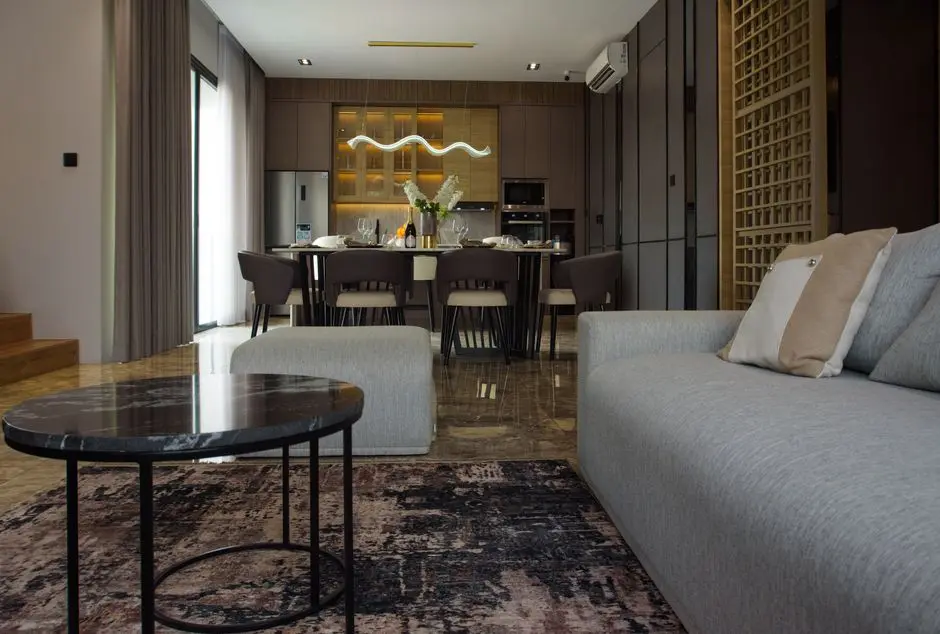 K RAHEJA VISTAS ELITE